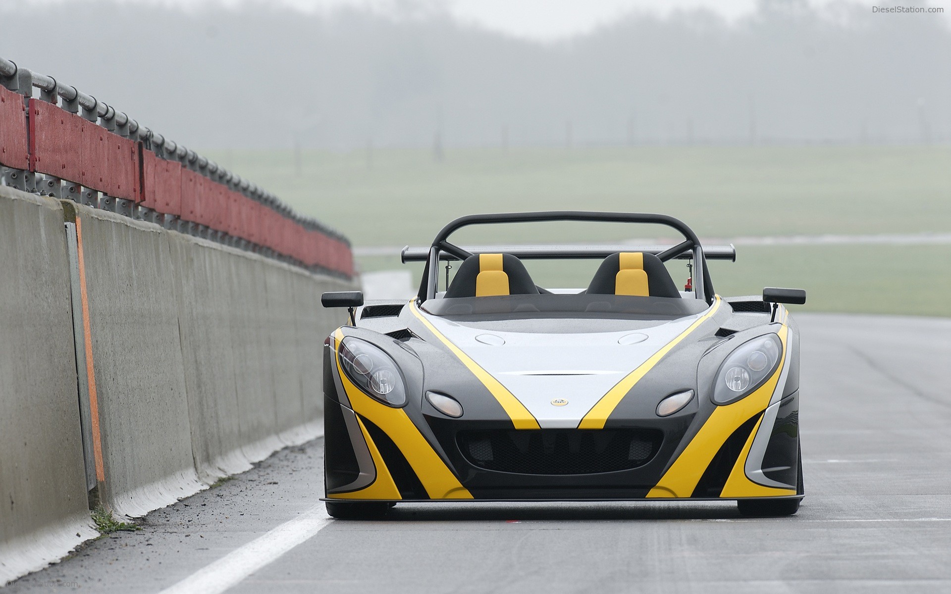 Lotus 2 Eleven